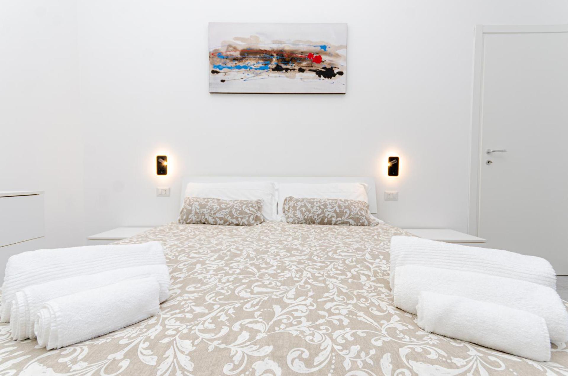 Vivimihome - Crespi House A 3 Minuti Dalla Metro มิลาน ภายนอก รูปภาพ