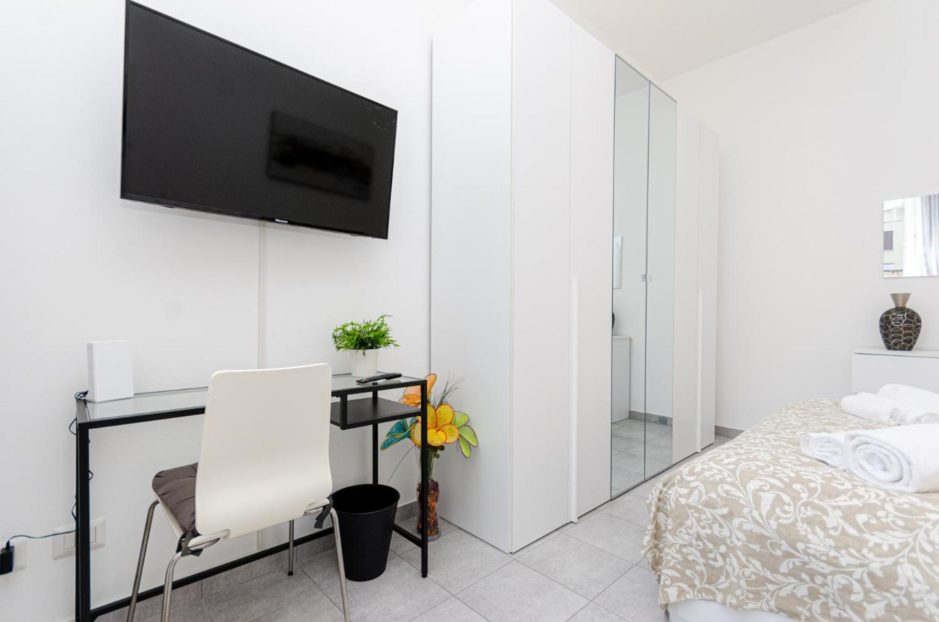 Vivimihome - Crespi House A 3 Minuti Dalla Metro มิลาน ภายนอก รูปภาพ