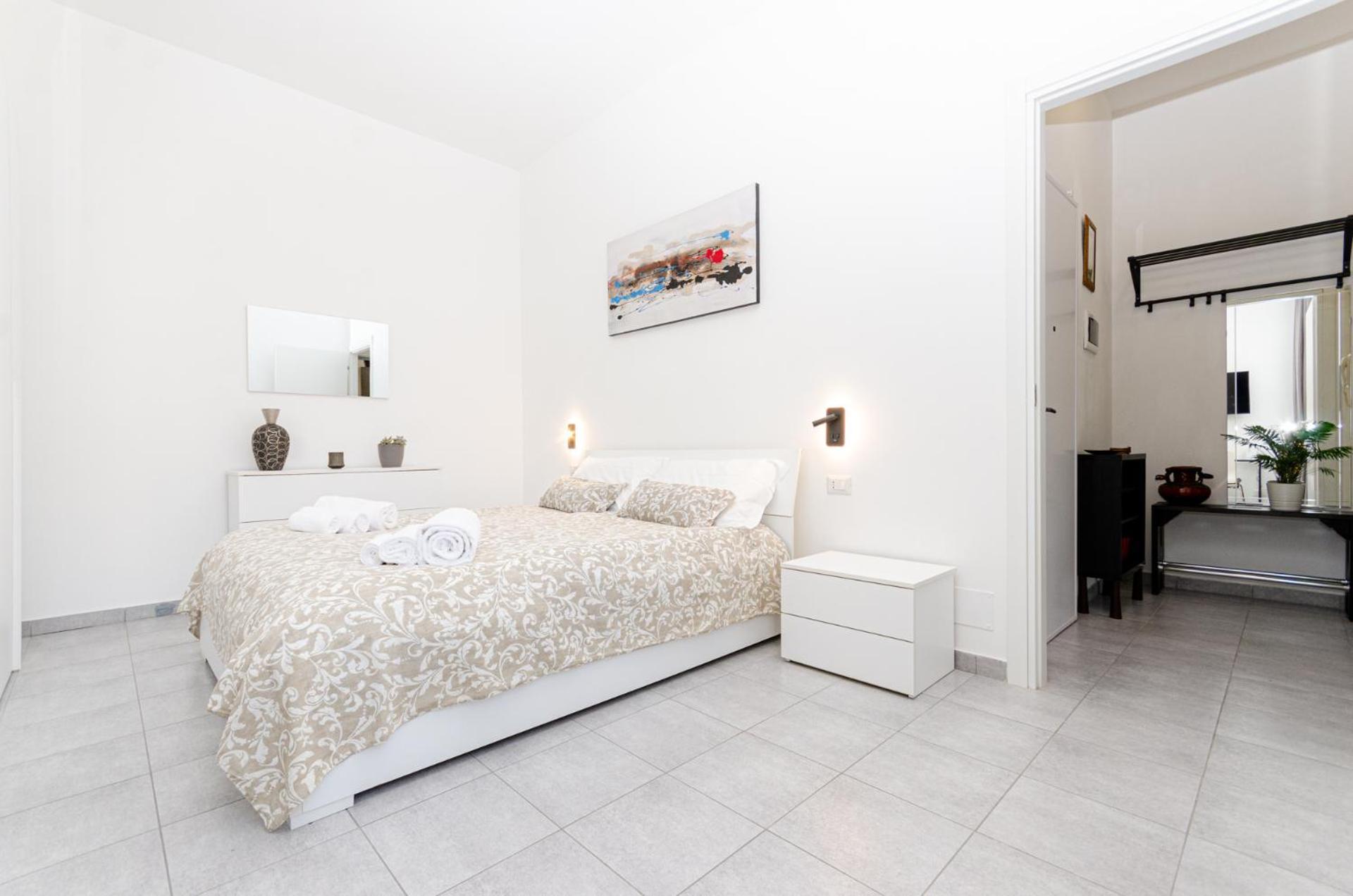 Vivimihome - Crespi House A 3 Minuti Dalla Metro มิลาน ภายนอก รูปภาพ
